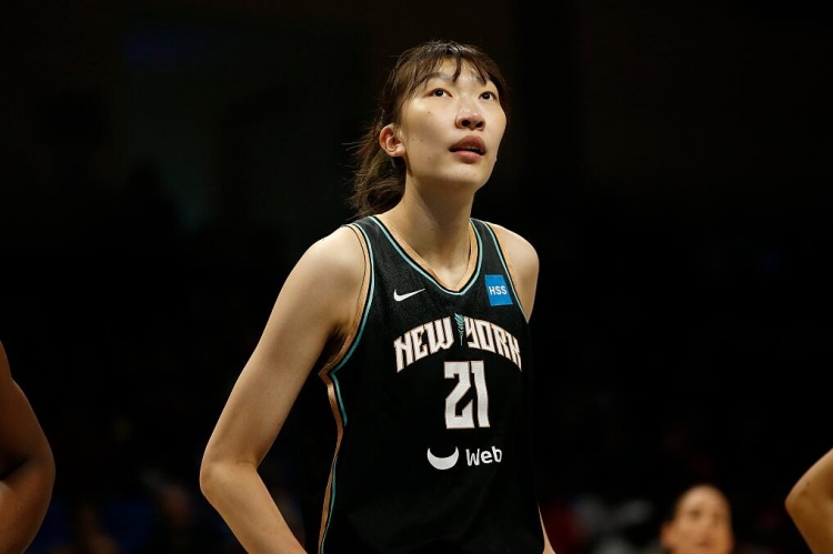 c7娱乐下载-WNBA季前赛砍20分！韩旭：尽100%的努力去打 执行教练布置的内容